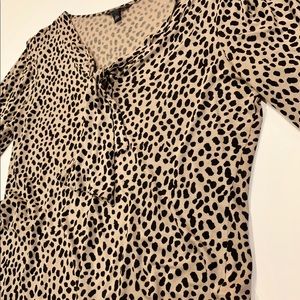 Banana Republic animal print blouse